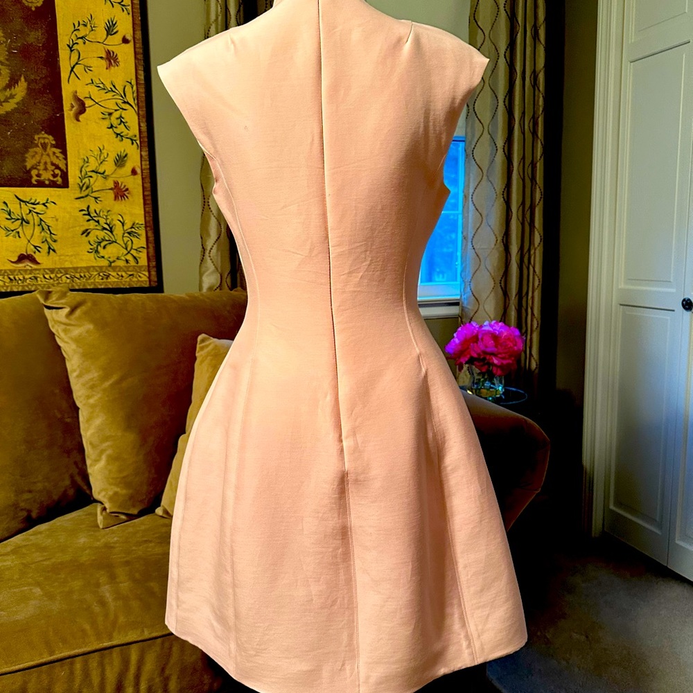 NWT Rare Find - Elegant Halston Heritage Pink sexy low vee neck cocktail dress.